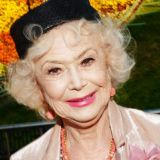 86-летняя Светлана Немоляева раскрыла секрет красоты