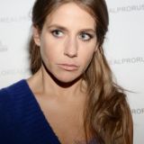 Сблизившийся с Барановской Гордон заметил непристойную наколку