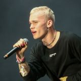 Приемный отец Милохина заявил о травле: Накинулись со всех сторон