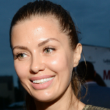 Худшие опасения подтвердились: Боня впервые показала на фото результат пластики 