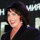 Сезон свадеб: 73-летняя Бабкина с трепетом готовится к важному дню