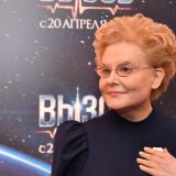 Это свадьба: счастливая Малышева окунулась в еврейскую культуру