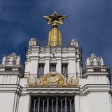 Собянин объявил о завершении уникальной реставрации двух павильонов ВДНХ