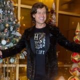  Жизнь медом не кажется: улетевший Шаляпин страдает за границей