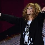 Буйнов объяснил изгнание Пугачевой решением 