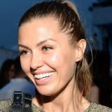 Как поведение перекроившей себя Бони может сказаться на будущем ее дочери