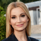 Орлова решила заработать на надоедливых бывших ухажерах