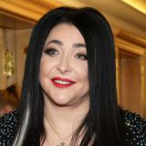 Пять мужей, единственная дочь и молодые любовники: бурная личная жизнь Лолиты