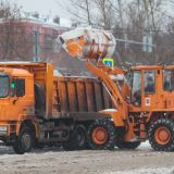 Собянин: Еще более 10 тысяч коммунальщиков выйдут на уборку улиц Москвы