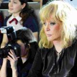 Возраст берет свое: Пугачевой стало плохо на прогулке