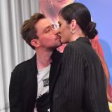 Жена Петрова похвасталась горой подарков в семейном гнездышке