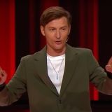 Плевать на критику: Воля отказался извиняться за шутку об изнасиловании