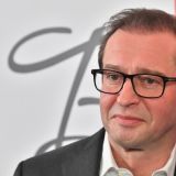 Женатого Хабенского застали с молодой девицей