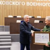 Собянин и Шойгу осмотрели штаб Московского военного округа после реставрации