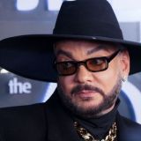 СТЫДНО – когда ВИДНО? Вот КАКИЕ звезды торчат под каблуком у моды