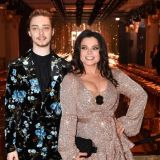 Вышвырнутая из дома невестка Королевой пошла вразнос