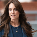 Как сестра Кейт Миддлтон разочаровала весь мир и превратилась в позор семьи