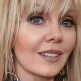 Певица Валерия откровенно заговорила о пластических операциях