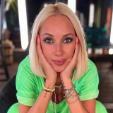 Лера Кудрявцева отмечает 53-летие: 10 фактов о жизни и творчестве известной телеведущей