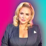 Похудела и расцвела: Анна Семенович выставила красоту напоказ