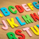 Яркие мультфильмы, рабочая тетрадь с комиксами, простые диалоги: 7 секретов изучения английского языка для детей от 3 лет до 7 лет