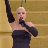 Не успевшая выйти замуж Леди Гага делит имущество со своим избранником