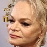 Долина публично набросилась на поклонника в ответ на критику