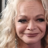 Забиравшая у Долиной деньги для мошенников женщина заговорила в полиции: Подставили