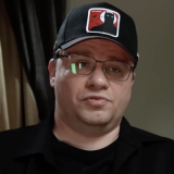 Харламов в пух и прах разнес зазнавшегося Деревянко: Отмыться не получается