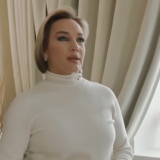 Буланова рассказала о финансовом положении: В долг деньги беру, потом отрабатываю