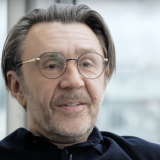 На фоне развода Шнурову пришлось отказаться от алкоголя 