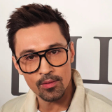 Сорвавшийся из-за напряжения Билан спрятался перед важным выступлением