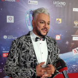 Дети Киркорова вынуждены завершить дорогое обучение и вернуться в Россию из-за травли