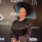 Мачеха дочери Волочковой публично пнула балерину