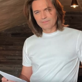 Переживающий кризис в отношениях Дмитрий Маликов ушел от жены к друзьям