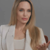Анджелина Джоли рассказала, как потеря близкого человека повлияла на ее жизнь и актерскую карьеру