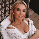 Перенесшая операцию по замене хрусталиков Орлова показала себя после процедуры