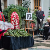 Вечная память: пронзительные кадры прощания Светланы Немоляевой с братом