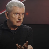 Юрий Аксюта впервые публично прокомментировал скандал с участием дочери Алсу в шоу 