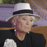 Пластмассовые серьги, деревянные бусы и маленькое серебряное кольцо: что оставила после себя Светличная