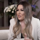 Ирину Дубцову обокрали во время гастролей: не может вернуться домой