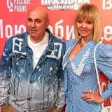 56-летняя певица Валерия категорически отказалась от помощи специалиста