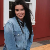 Сердюков приревновал Бородину к мальчику-официанту: Наблюдал за ситуацией с недовольством