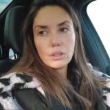 Муцениеце заставляет дочь заниматься нелюбимым делом: Это закаляет 