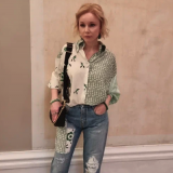 Зудина в траурном виде не смогла сдержать эмоции у гроба Табакова