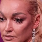 Избранник дочери Волочковой оказался злостным должником