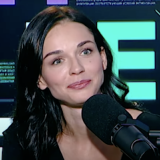 Предполагаемая разлучница Федора Бондарчука и Паулины Андреевой снялась голой и попросила денег 