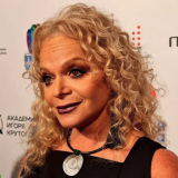 Продажа квартиры Долиной мошенникам обернулась неожиданностью: Вернуть деньги нельзя