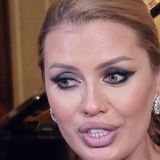 Викторию Боню срочно эвакуировали с Эвереста