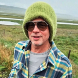 Питт подавлен из-за сильного влияния Джоли на их детей: Держит в трансе